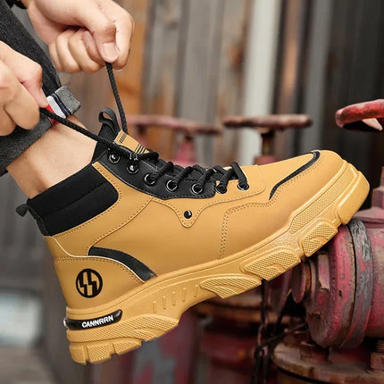2025 autumn new breathable work boots for men, anti slip, wear-resistant, safety shoes, casual and comfortable sports shoes