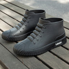 black / 40