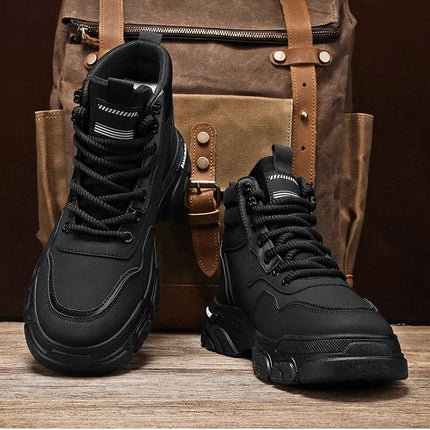 2025 autumn new breathable work boots for men, anti slip, wear-resistant, safety shoes, casual and comfortable sports shoes